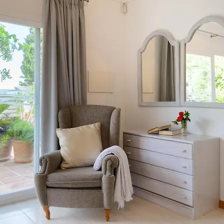 Joan I - Fantastic Sunset Views And Family Friendly - *