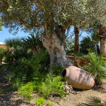 Joan I - Fantastic Sunset Views And Family Friendly - Villa San Antonio (Ibiza)