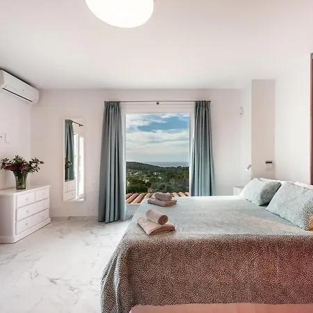 Villa Joan I - Fantastic Sunset Views And Family Friendly - San Antonio (Ibiza)