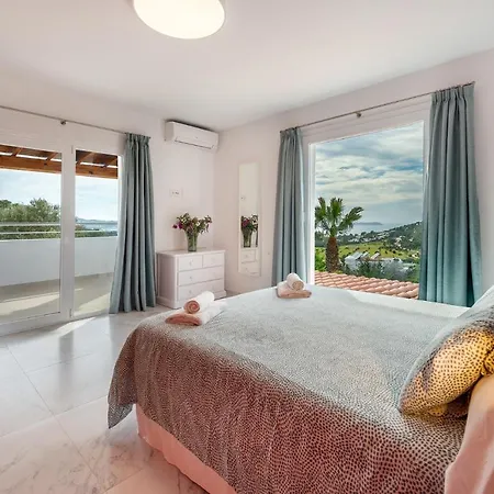 Joan I - Fantastic Sunset Views And Family Friendly -