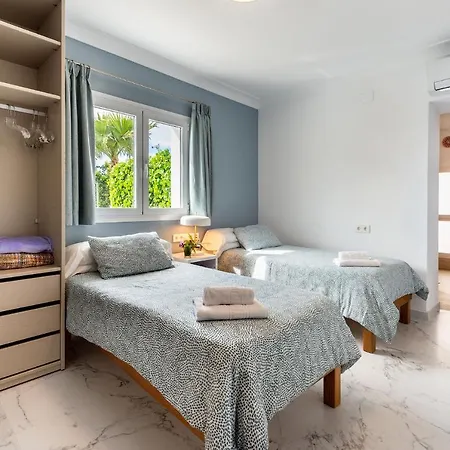 Joan I - Fantastic Sunset Views And Family Friendly - Villa *
