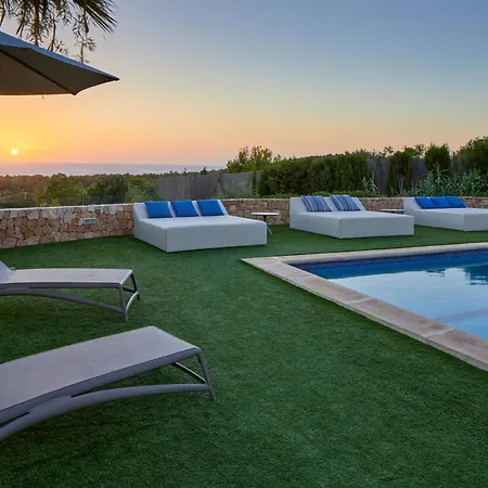Joan I - Fantastic Sunset Views And Family Friendly - *