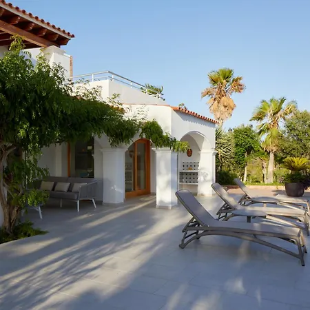 Joan I - Fantastic Sunset Views And Family Friendly - *